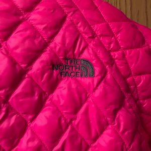 Preowned TheNorthFace down jacket girls L(14-16)